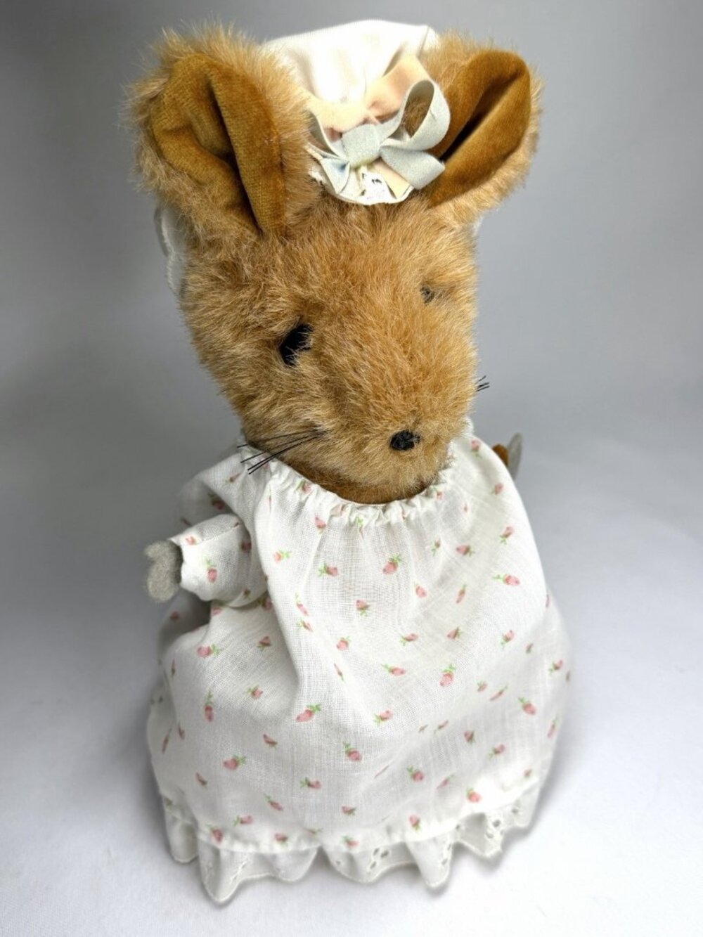 Vintage EDEN Beatrix Potter Lady Mouse Plush 10" Double Bonnet Bows
